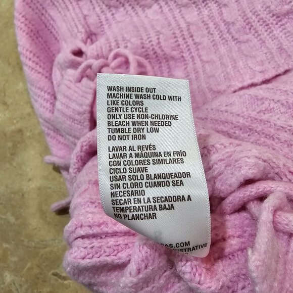 NWT Women's Francesca's V-Neck Cropped Sweater‎ Pink Size S - Picture 7 of 7